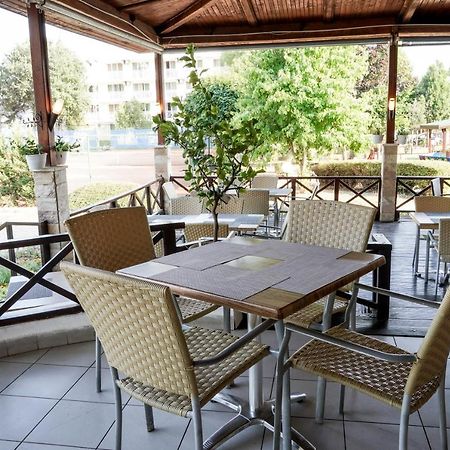 Hotel Malibu Албена Экстерьер фото