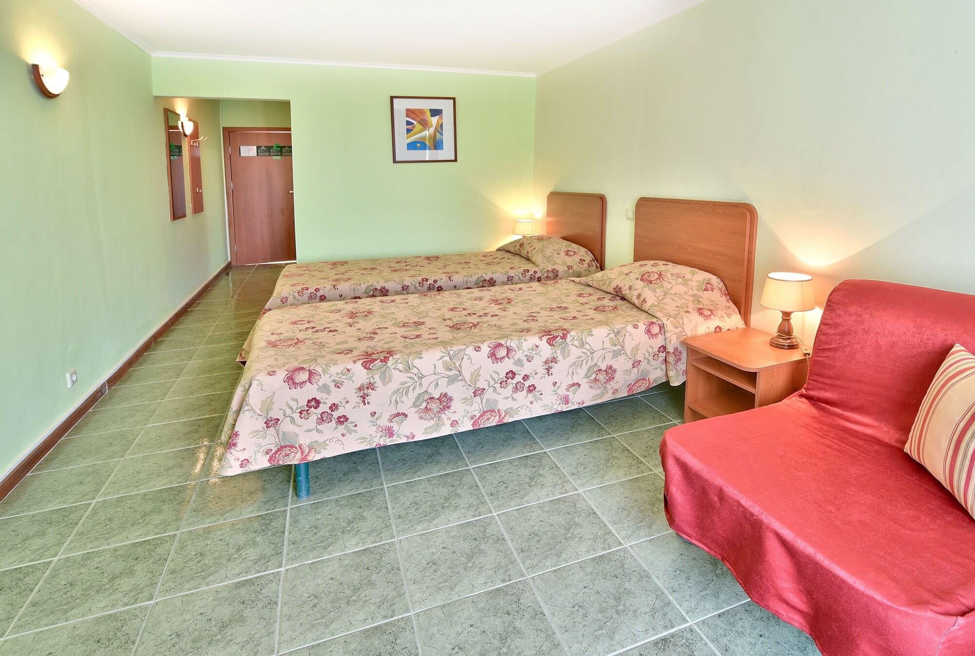 Hotel Malibu Албена Экстерьер фото