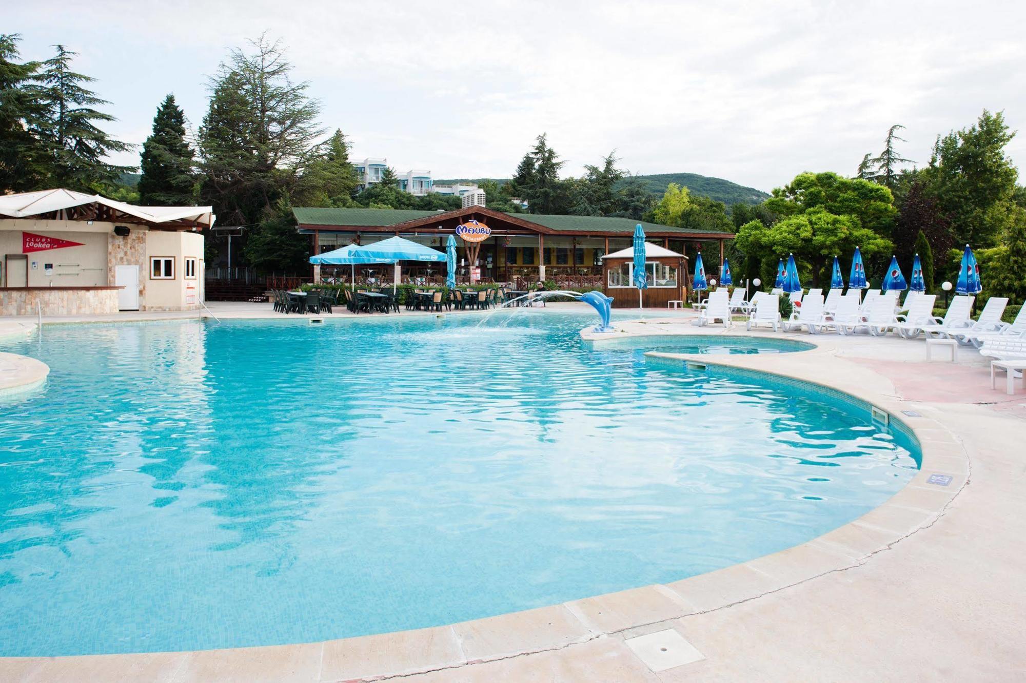 Hotel Malibu Албена Экстерьер фото